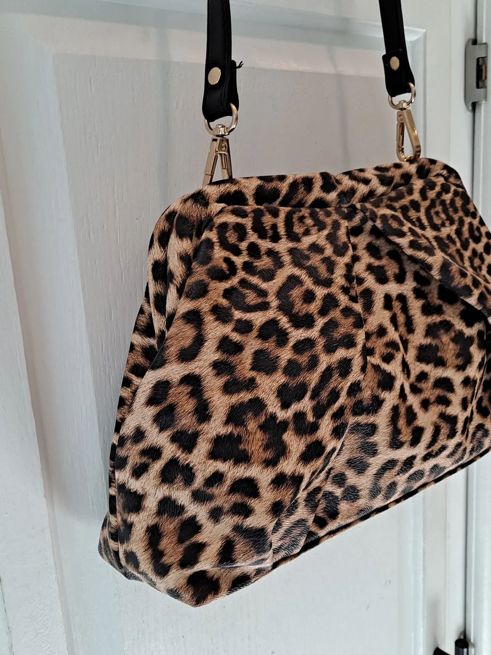 WILD Leopard Textured PU Print Shoulder Clutch Bag Black & Brown Lightweight